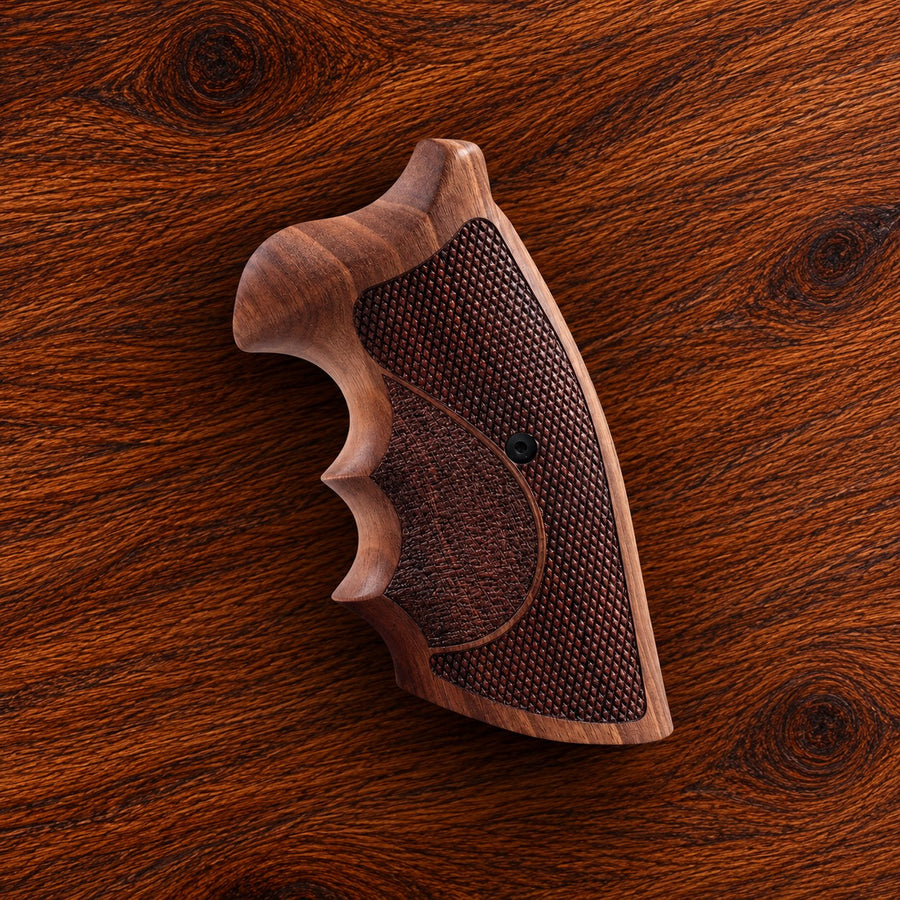 Colt Python walnut target grip with diamond checkering and stippled crescent panel – fits 2021+ Colt Anaconda