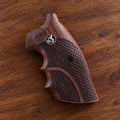 Colt Python walnut target grip with fish scale checkering and silver horse medallion – handcrafted replacement grip, fits 2021+ Colt Anaconda