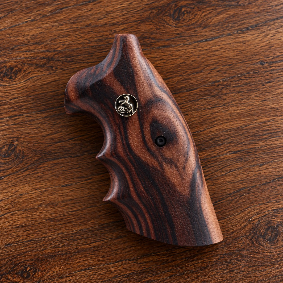 Colt Python smooth root walnut target grip with gold horse medallion – fits 2021+ Colt Anaconda