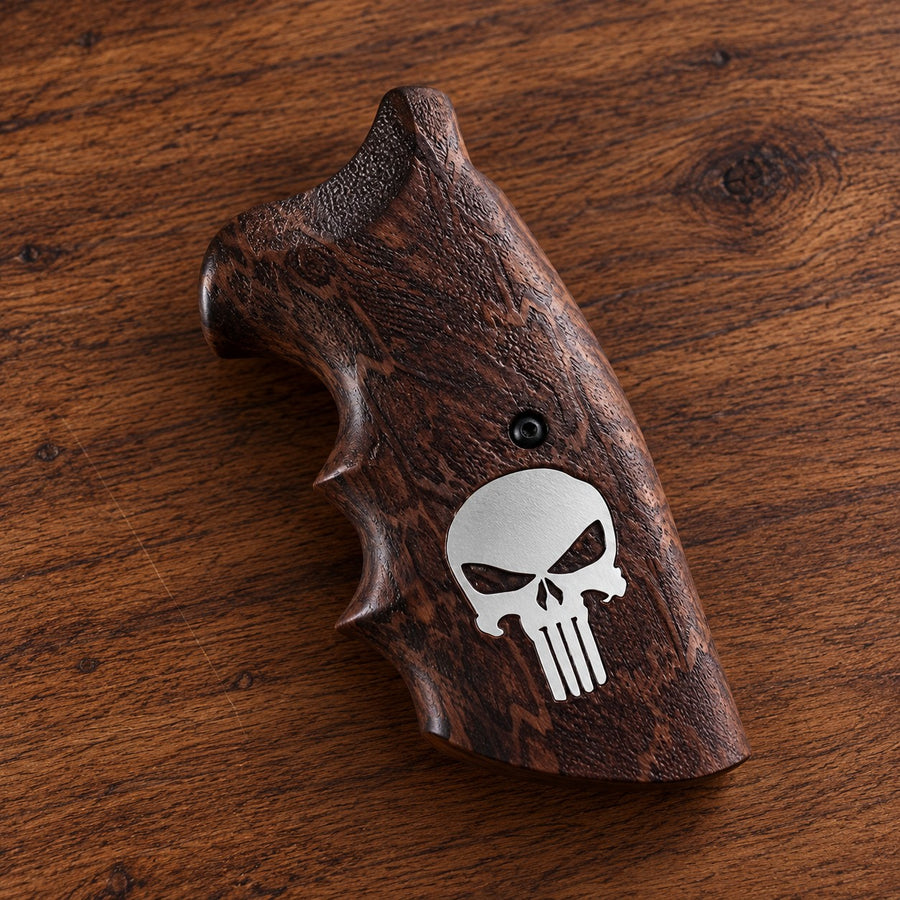 Colt Python walnut target grip with carved snakeskin texture and silver skull emblem – handcrafted replacement grip, fits 2021+ Colt Anaconda