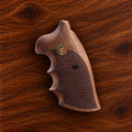 Colt Python walnut target grip with stippled panel and bronze emblem medallion – fits 2021+ Colt Anaconda