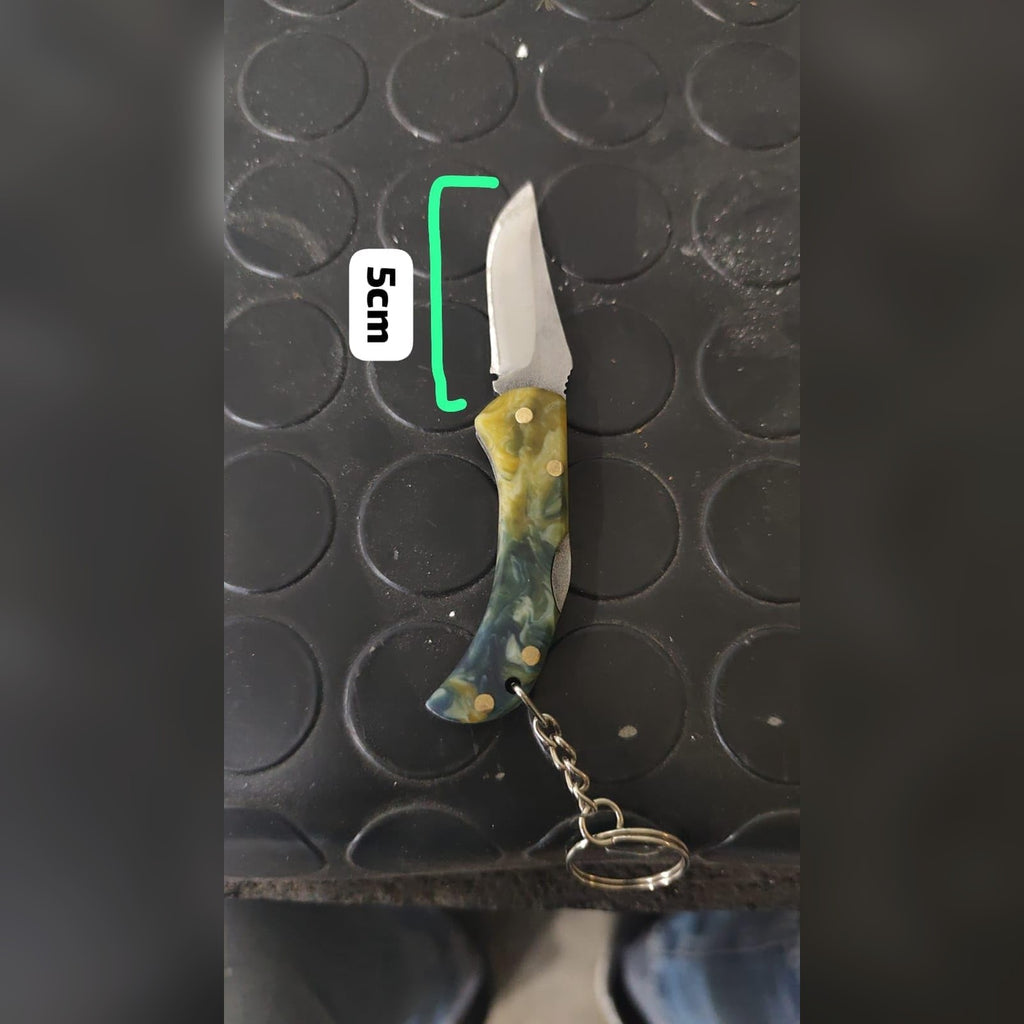 Compact keychain folding knife – handle